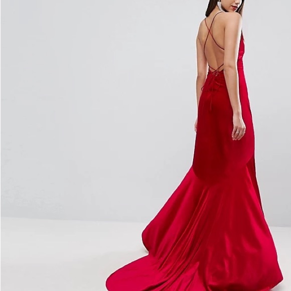ASOS DESIGN RED CARPET DRESS - Picture 1 of 10